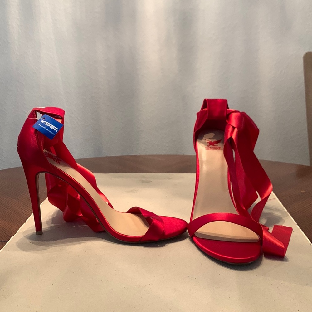 NEW| Lace Up Heels